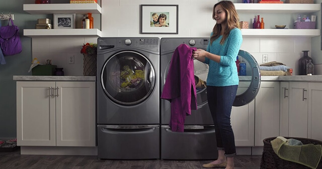  <span style="font-weight: bold;"><span style="font-style: italic;">Service Si Piese Masini De Spalat Rufe Si Uscatoare</span> </span>